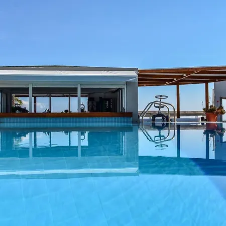 Blue Sky Aparthotel